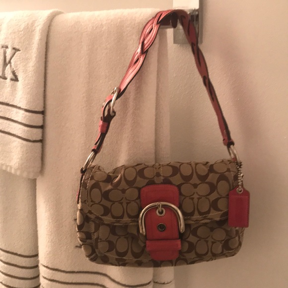 Coach Handbags - Coach signature bag with Pink leather trim